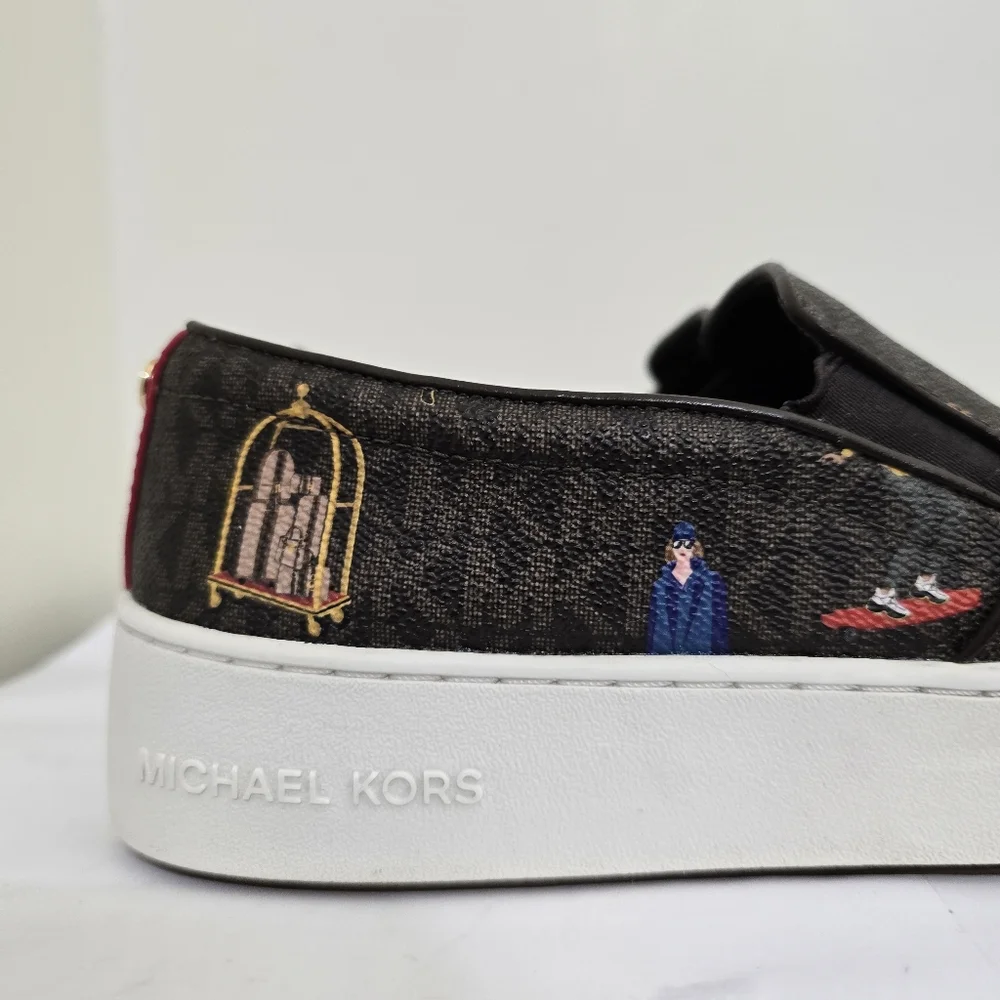 MICHAEL KORS size 7 Jet Set Trent Travel Print Logo Slip On‎ Shoes Brown